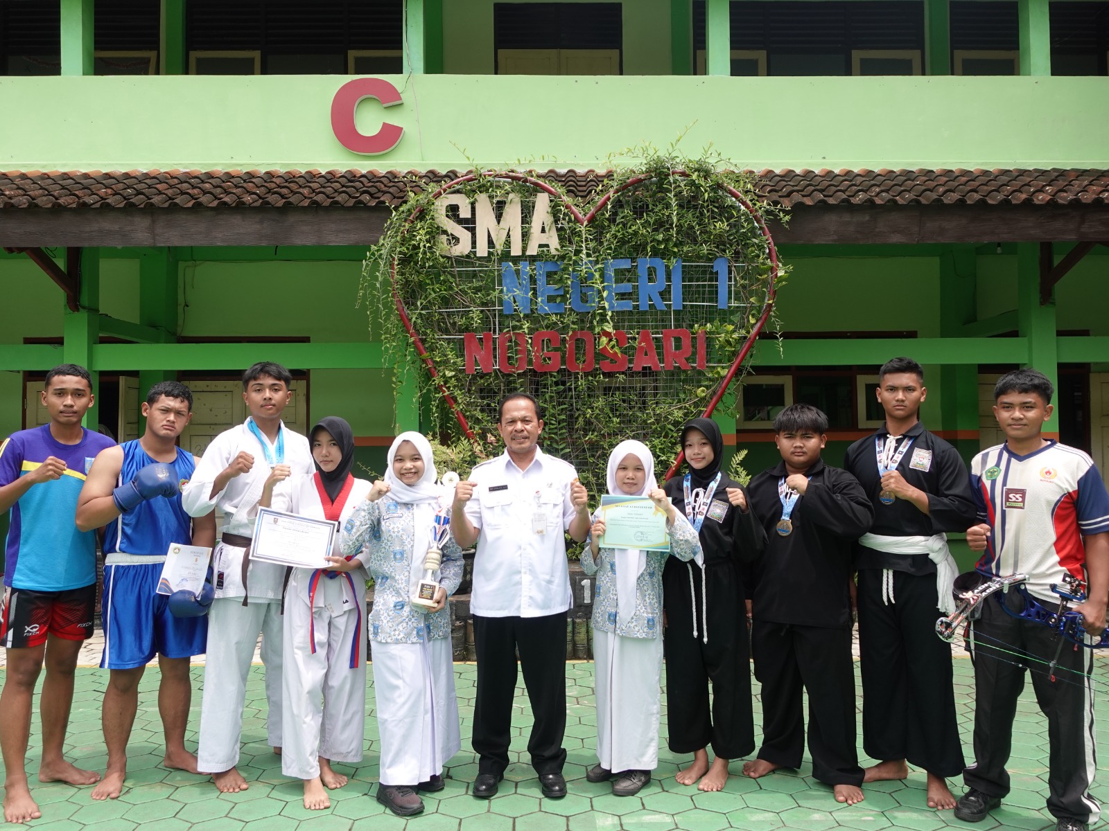 10 Juara Murid SMA Negeri 1 Nogosari, Boyolali (TERBARU)